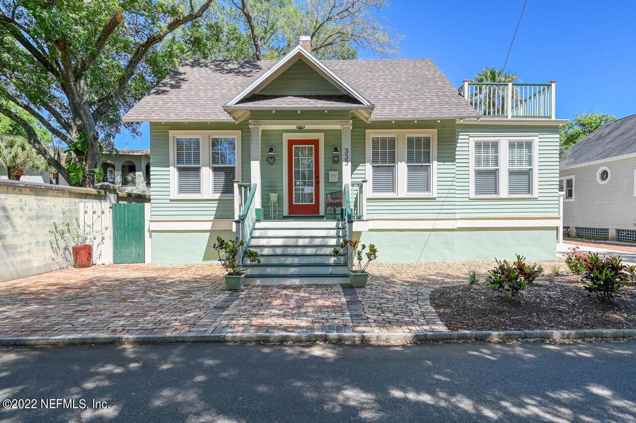 333 Charlotte St - Photo 1