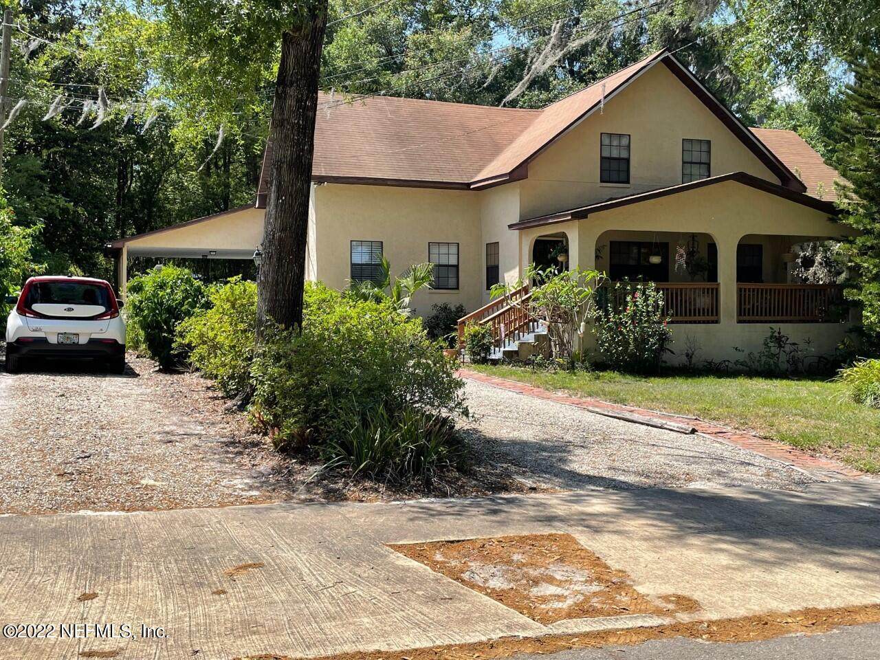 802 15TH St - Photo 1