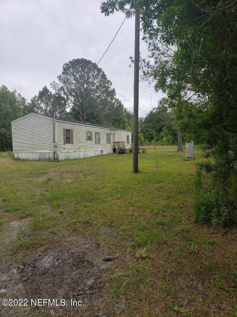 6510 180TH St - Photo 1