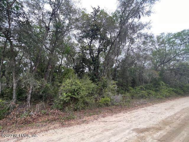 106 Oakwood Rd - Photo 1