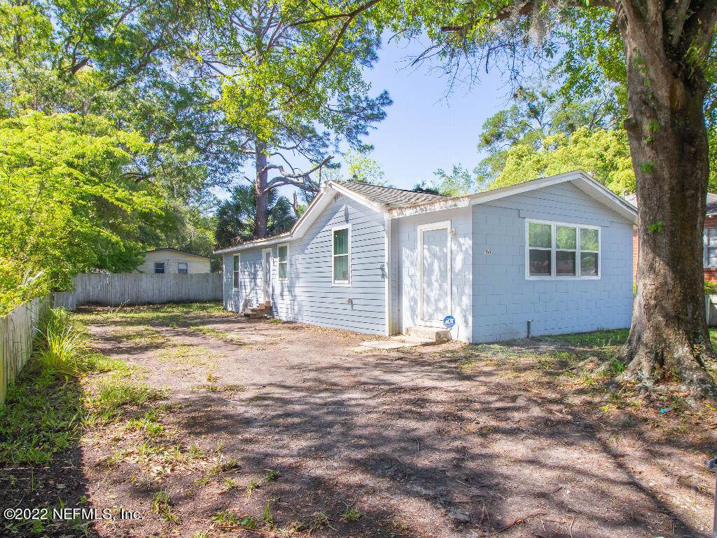 1168 28TH St - Photo 1