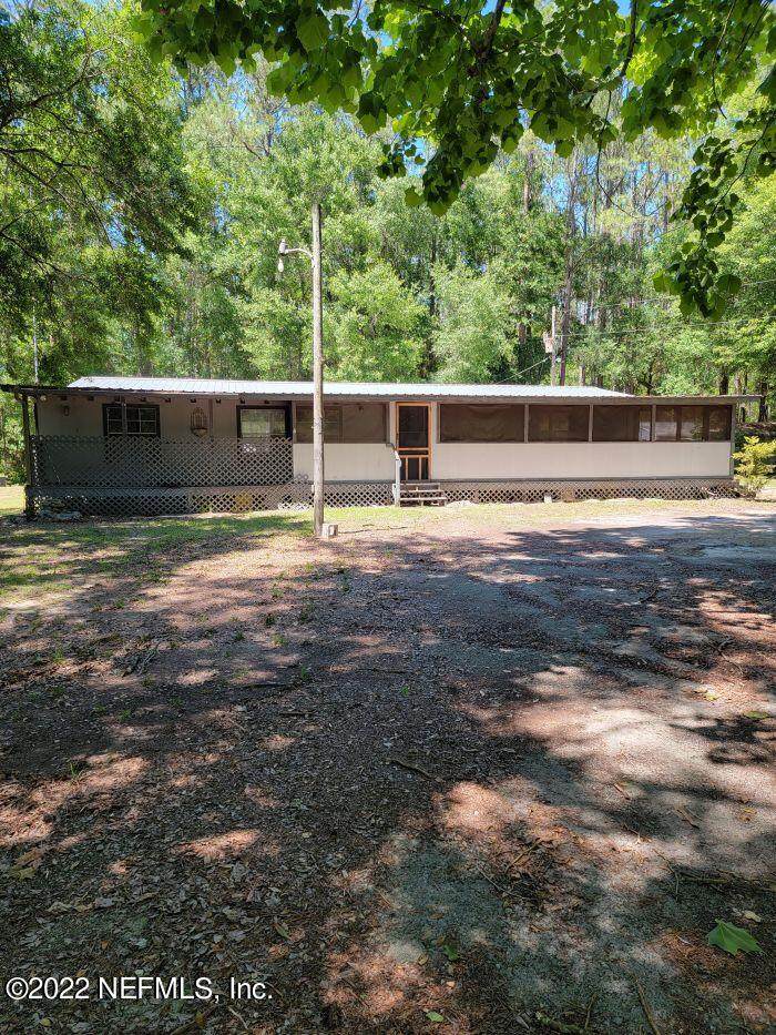 7525 180TH St - Photo 1