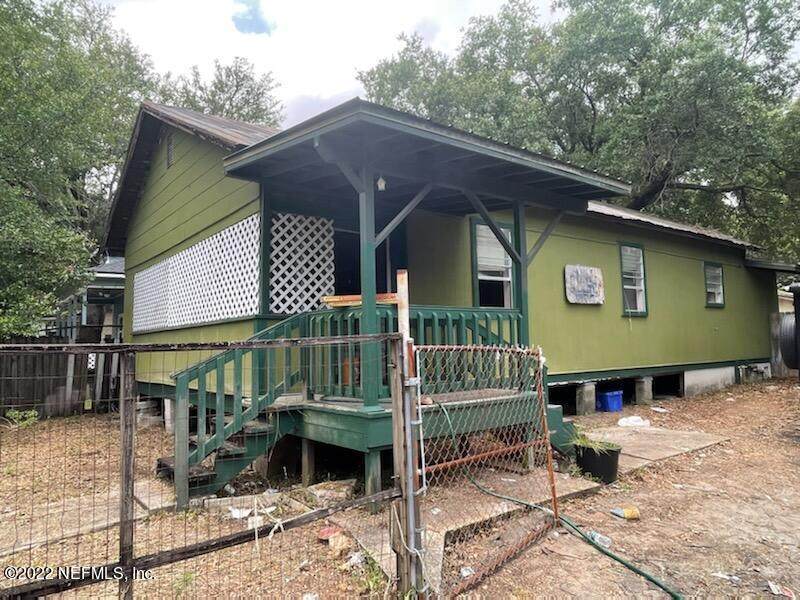 1546 11TH St - Photo 1