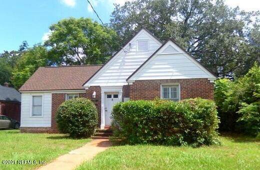 1747 Moro Ave - Photo 1