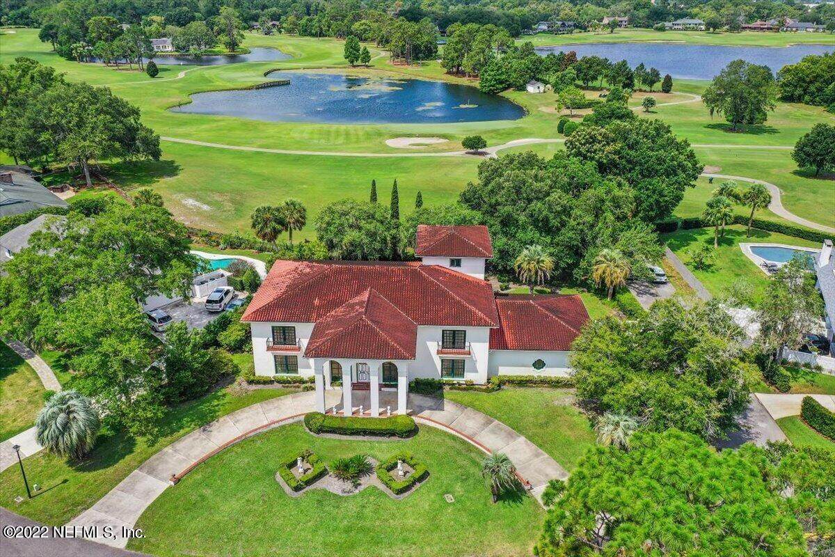8000 Quailwood Dr - Photo 1
