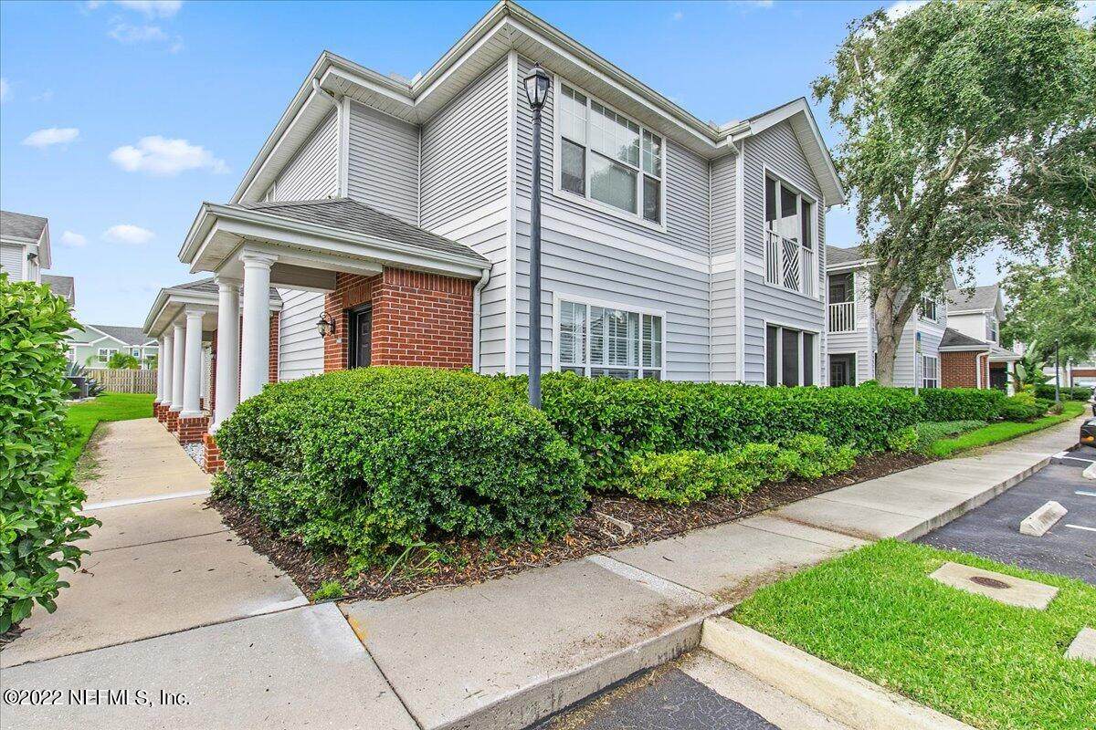 21203 Harbour Vista Cir - Photo 1