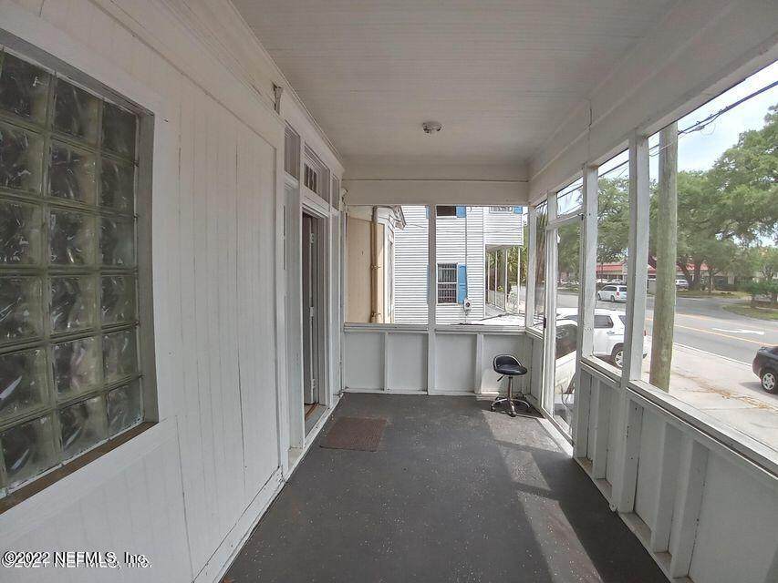 1612 Myrtle Ave - Photo 1
