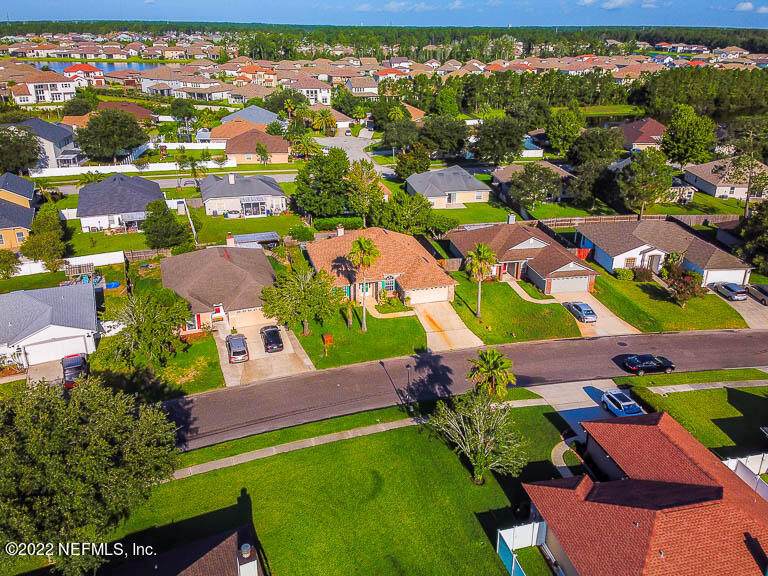 2468 Bentwater Dr - Photo 1