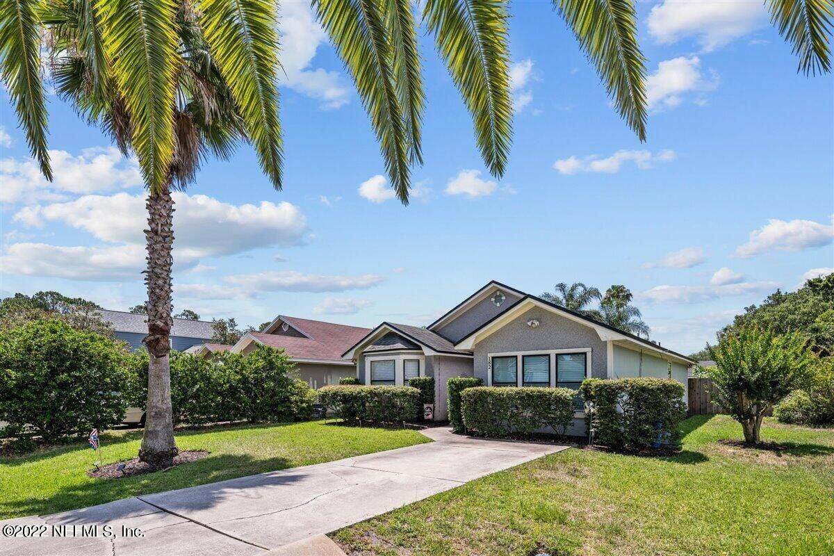 182 Cabrillo Ln - Photo 1