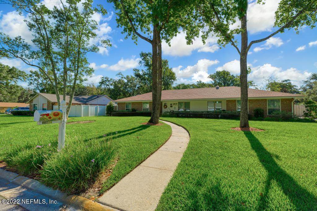 11407 Sedgemoore Dr - Photo 1
