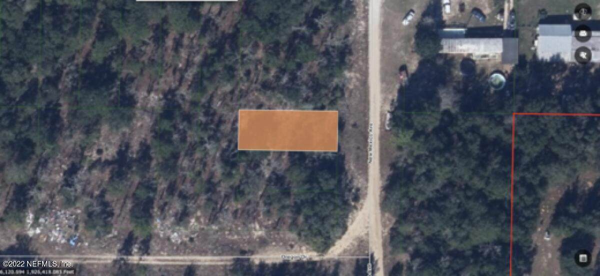 107 New Mexico Ave - Photo 1