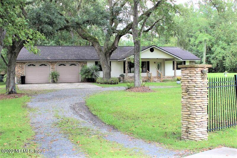 1468 Russell Rd - Photo 1