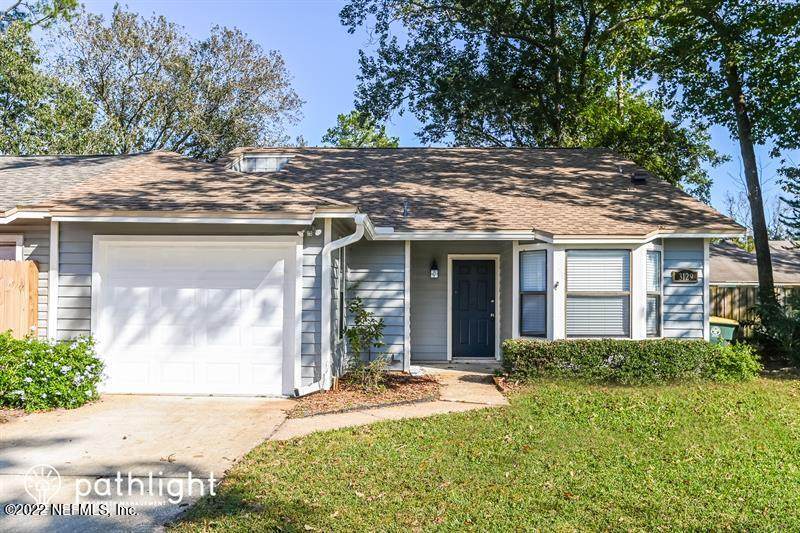 3129 Courtney Woods Ct - Photo 1