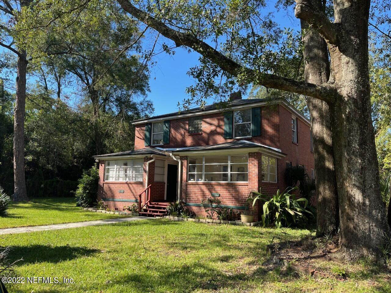 2945 Forbes St - Photo 1