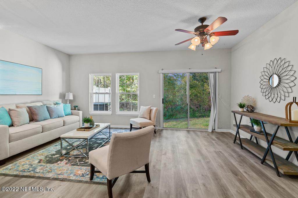 1781 Biscayne Bay Cir - Photo 1