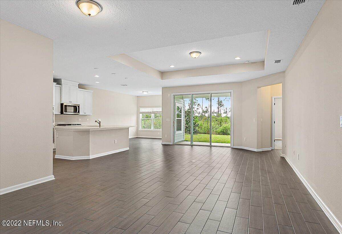 263 Ness Cir - Photo 1
