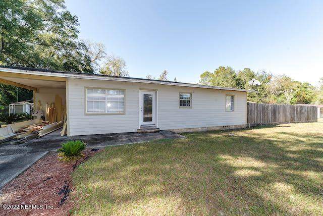 702 Church Ave - Photo 1