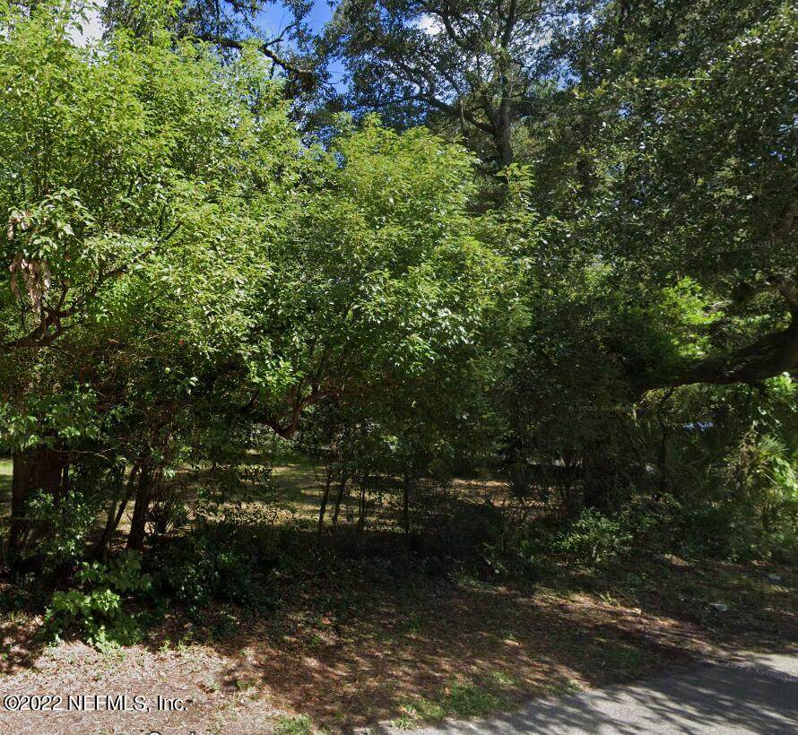 8321 Firetower Rd - Photo 1