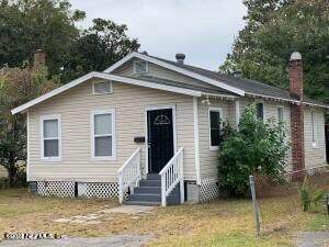 2830 Jupiter Ave - Photo 1