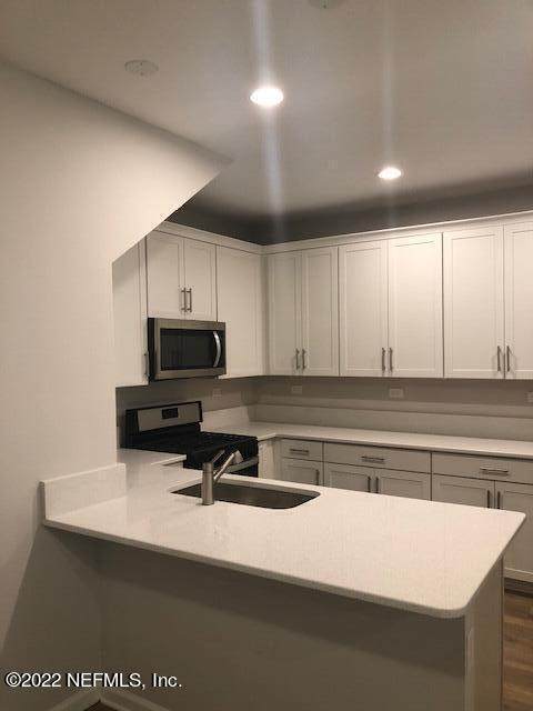 203 Charlie Way - Photo 1