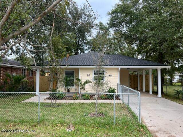 2819 Myrtle Ave - Photo 1