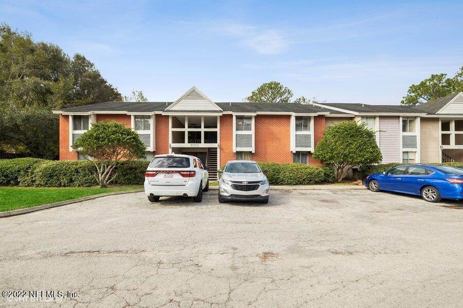 8880 Old Kings Rd - Photo 1