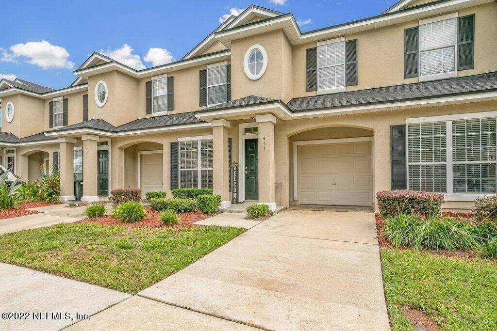 451 Sherwood Oaks Dr - Photo 1