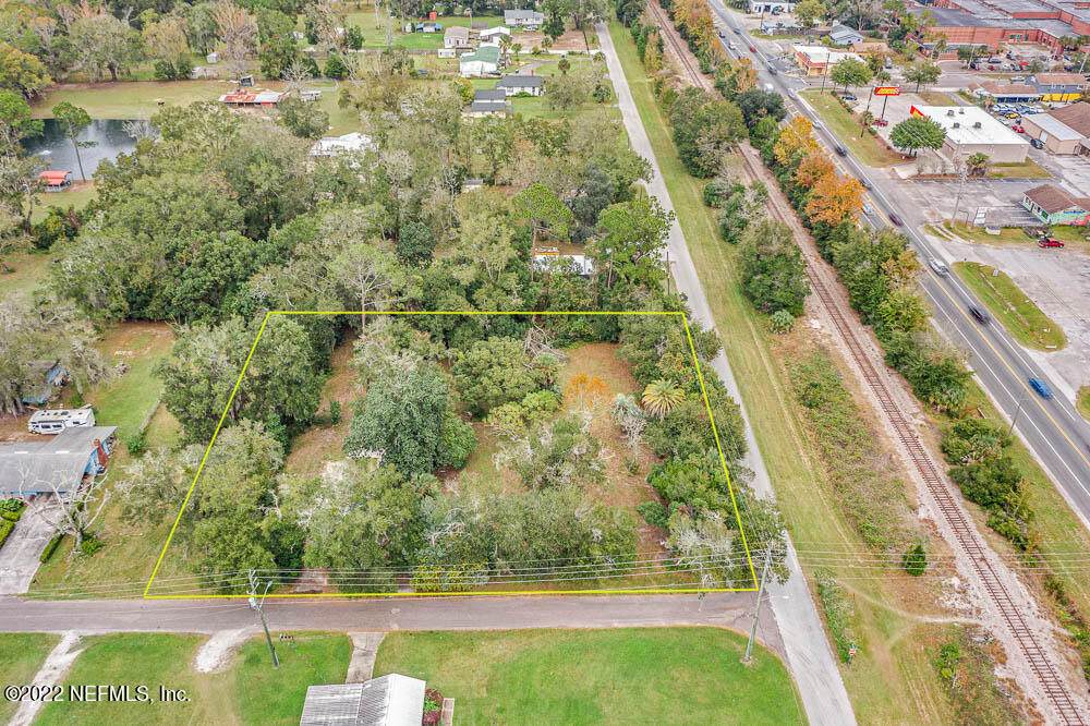 15 Central Ave - Photo 1