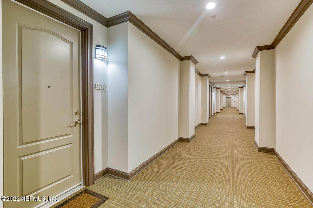 4300 South Beach Pkwy - Photo 1