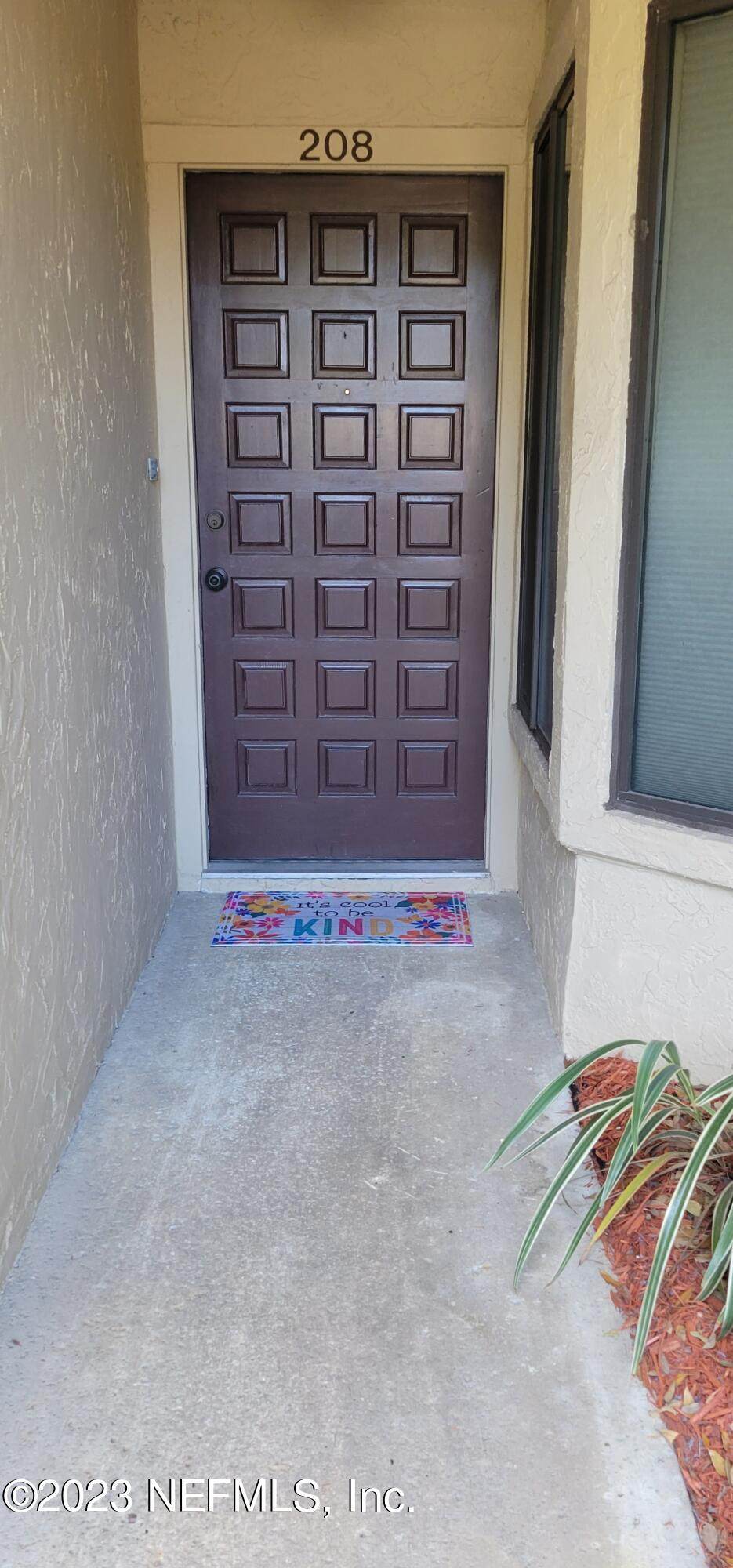 3809 Lavista Cir - Photo 1