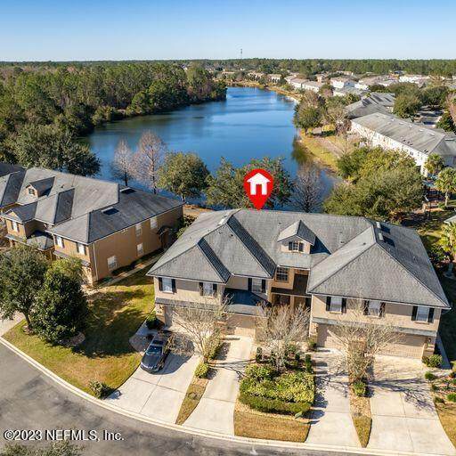 3885 Buckthorne Dr - Photo 1