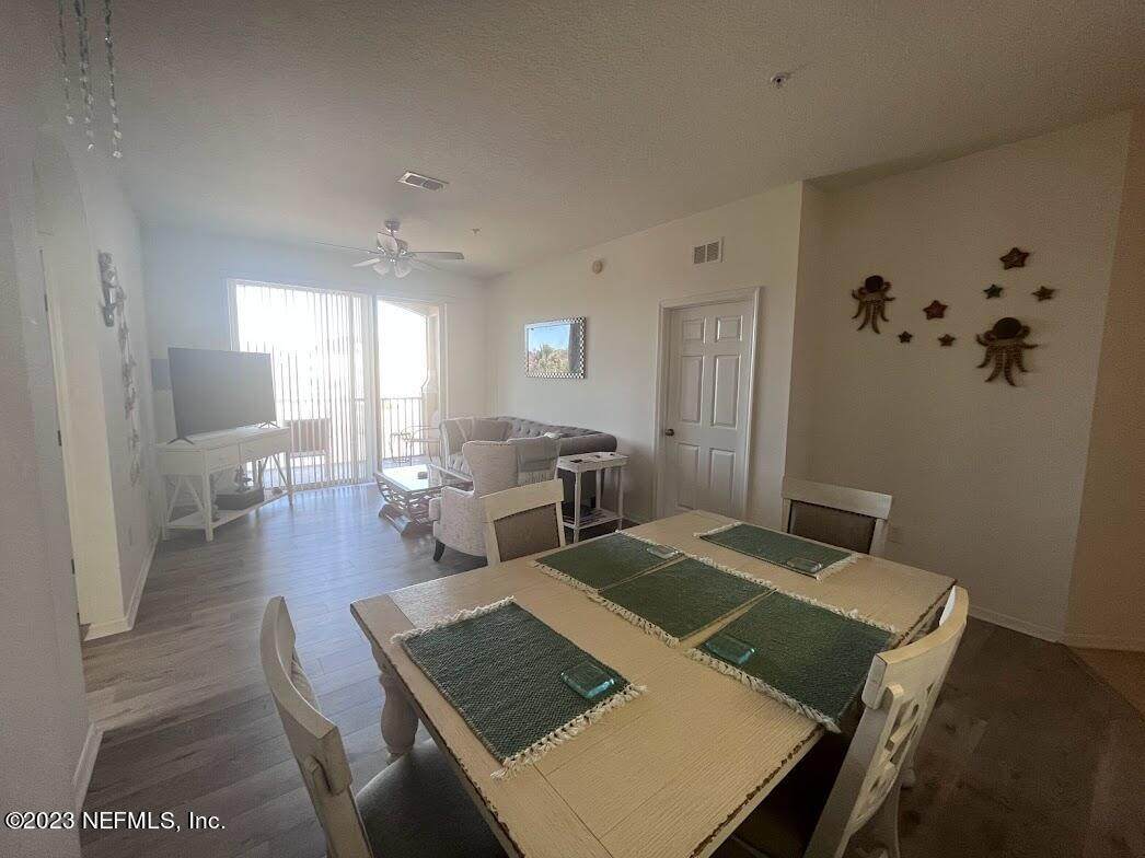 7801 Point Meadows Dr - Photo 1