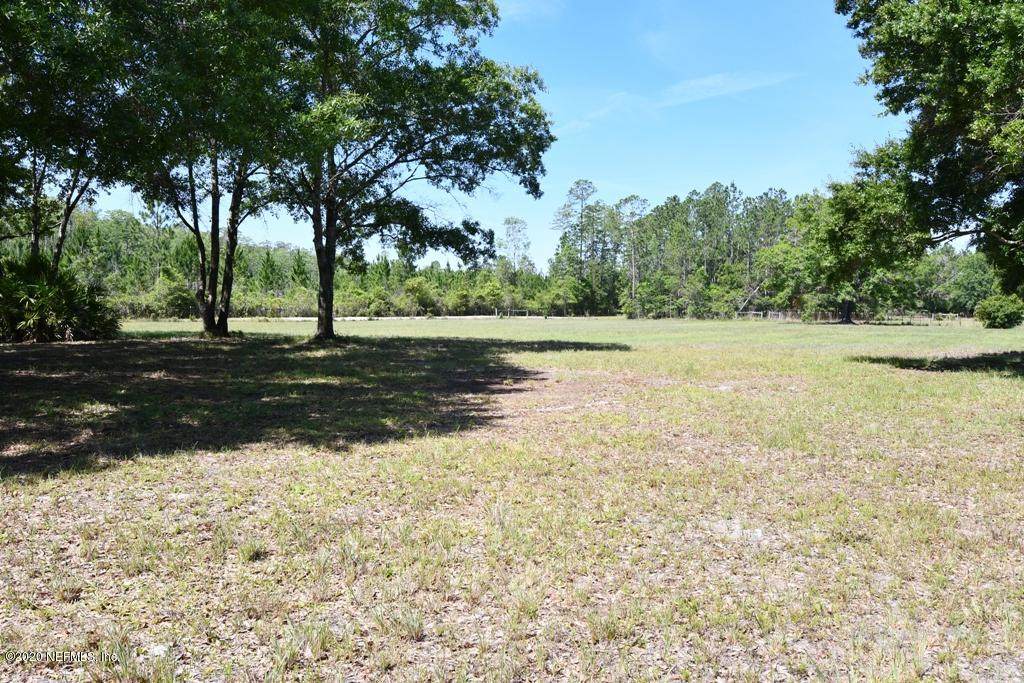 5779 Hogarth Rd - Photo 1