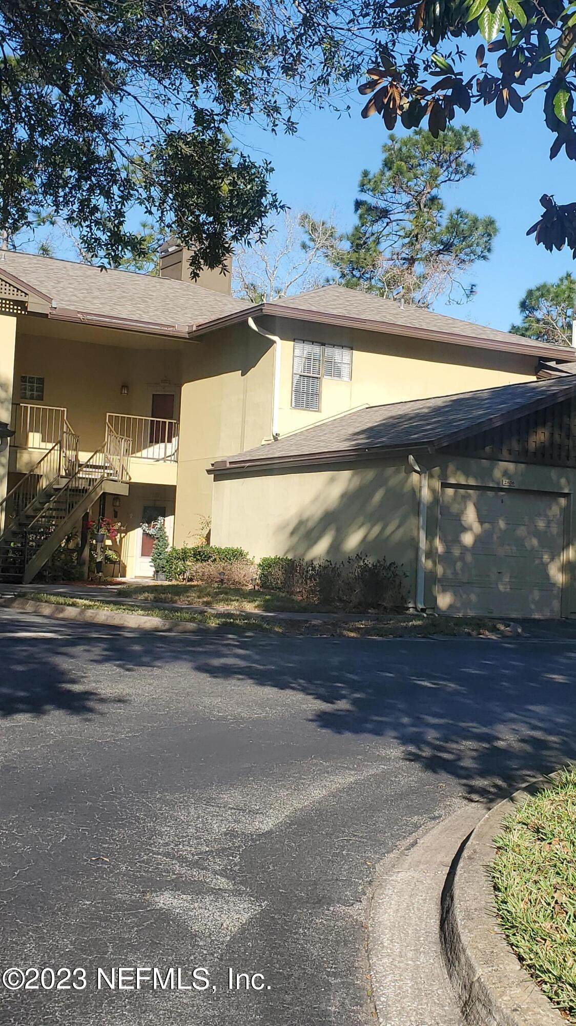 10150 Belle Rive Blvd - Photo 1