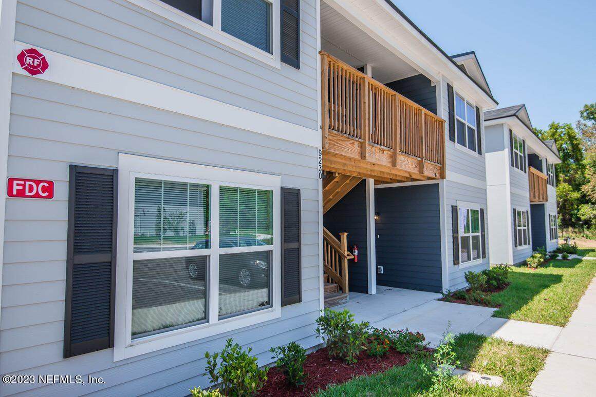 9079 Western Way - Photo 1