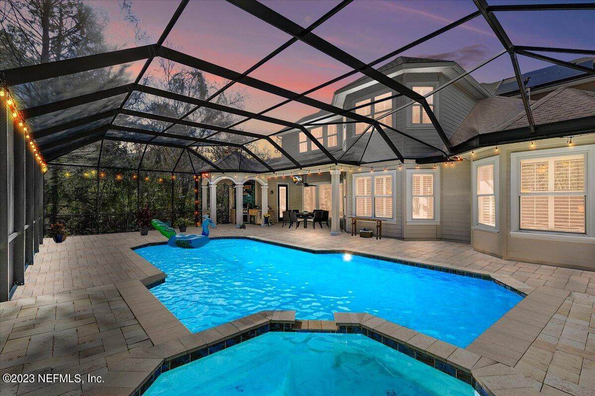 560 Bridge Creek Dr - Photo 1