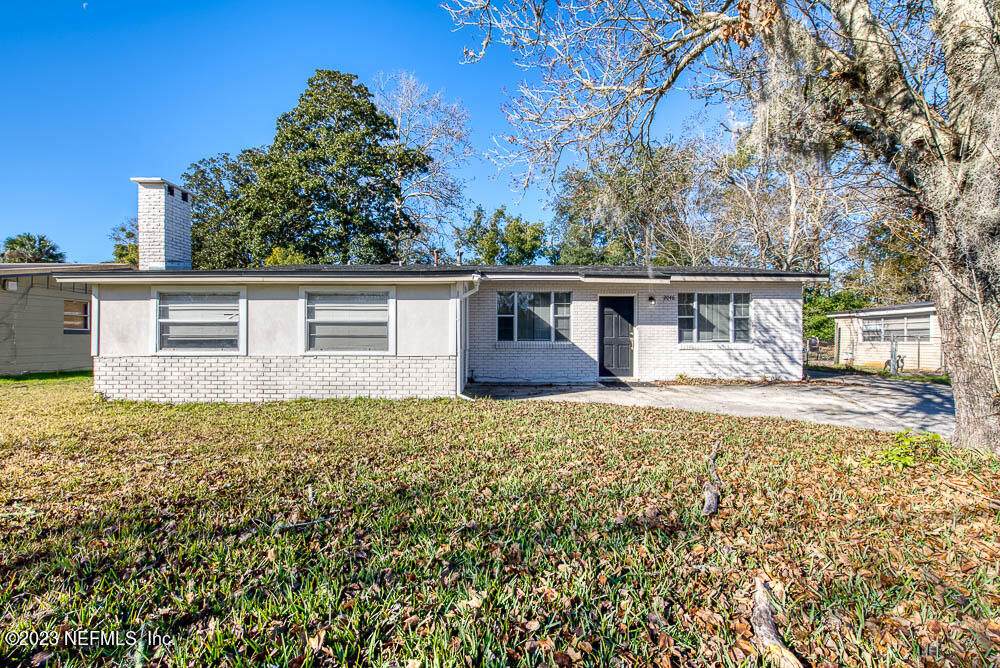 2046 Bo Peep Dr - Photo 1