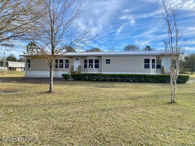 2070 185TH St - Photo 1