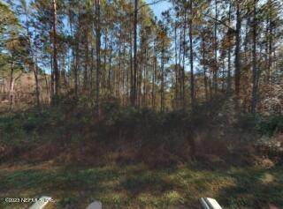 10500 Carpenter Ave - Photo 1