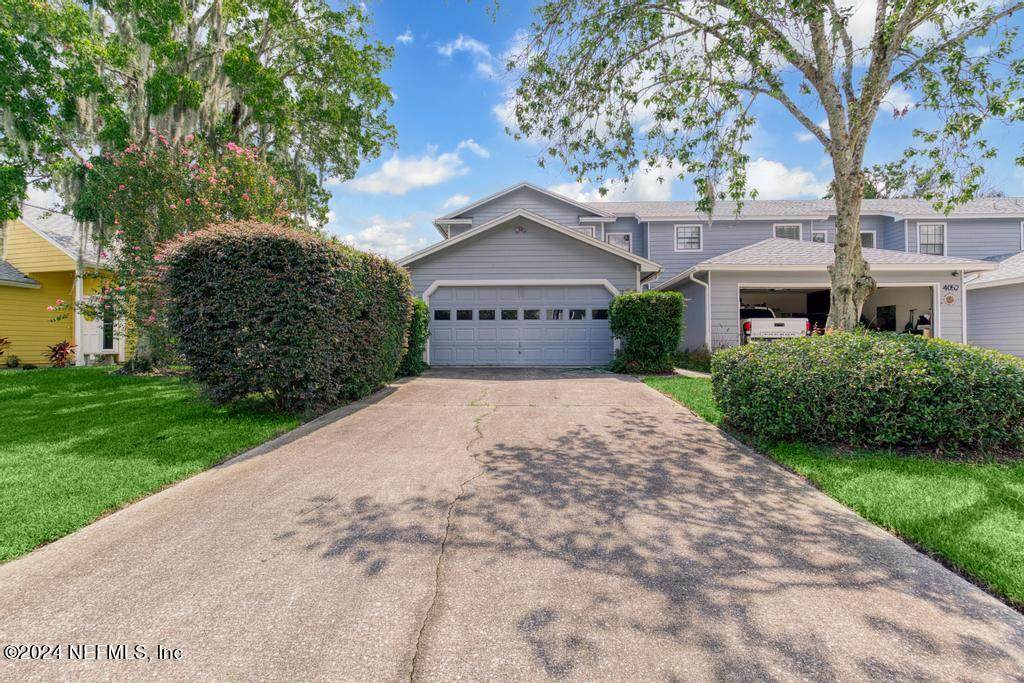 4054 Laurelwood Drive - Photo 1