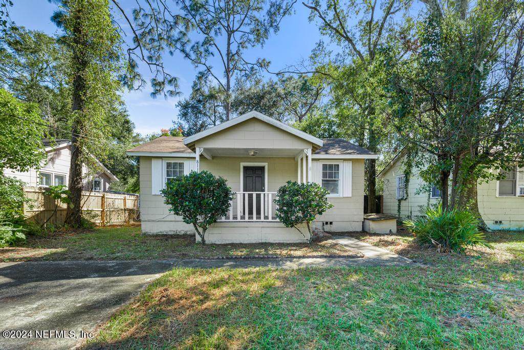 8118 Buttercup Street - Photo 1