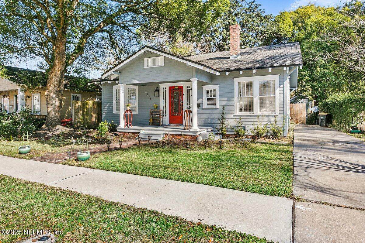 1215 Hollywood Avenue - Photo 1