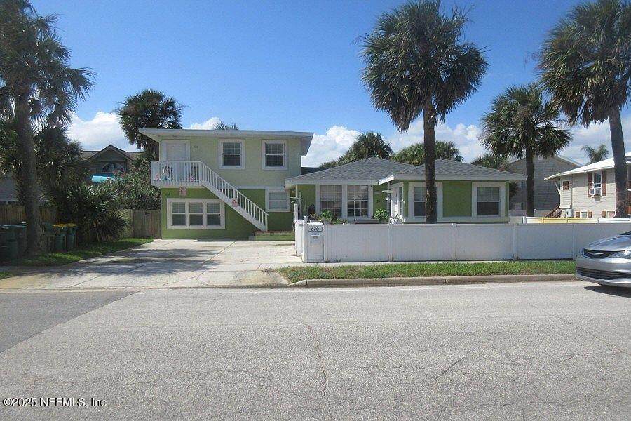 620 1ST Street - Photo 1