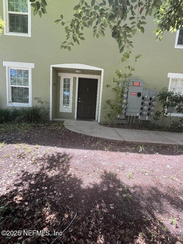 4000 Grande Vista Boulevard - Photo 1