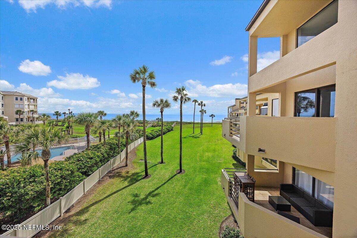 822 Spinnakers Reach Drive - Photo 1