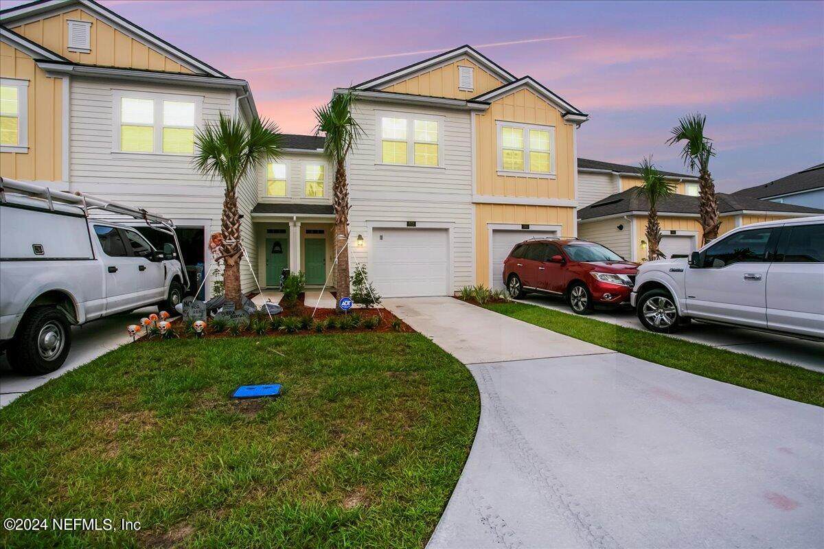 572 Coastline Way - Photo 1