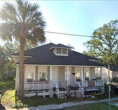 2328 Moncrief Road - Photo 1