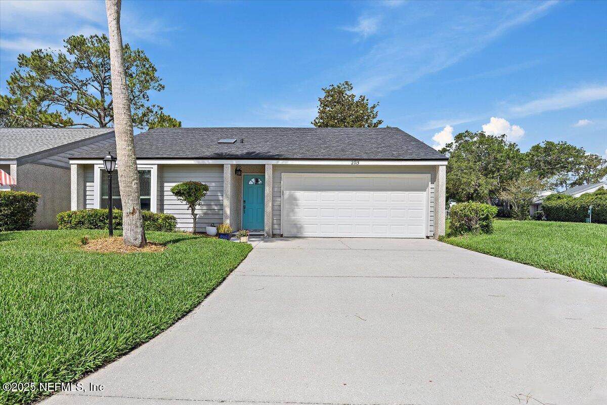 2715 Versailles Court - Photo 1