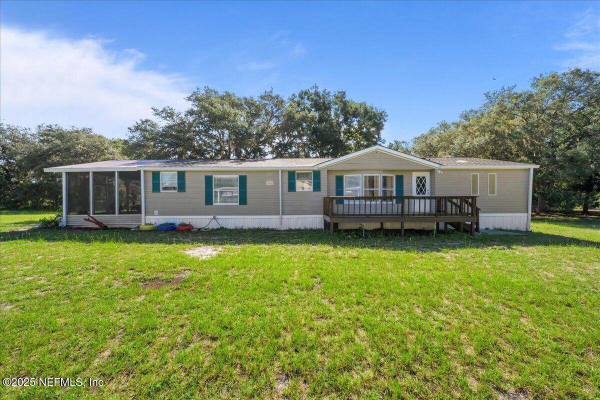 116 Pennsylvania Avenue - Photo 1