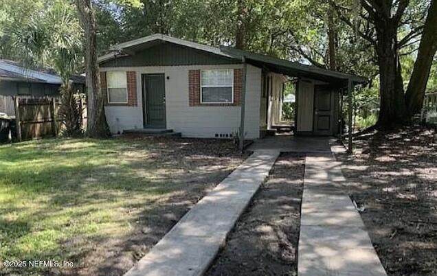 1169 Mohawk Street - Photo 1